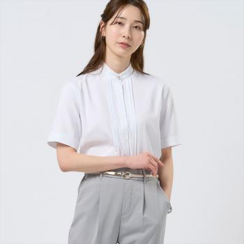 ブルー